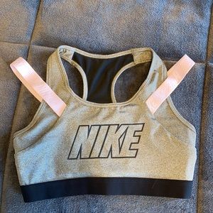 nike sports bra🖤